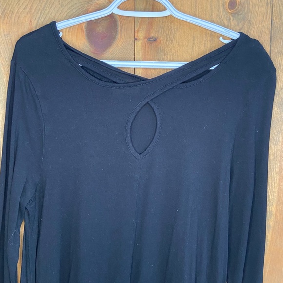 Cross/Keyhole detail swing dress - Picture 3 of 4